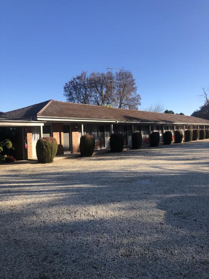 Creswick Motel エクステリア 写真
