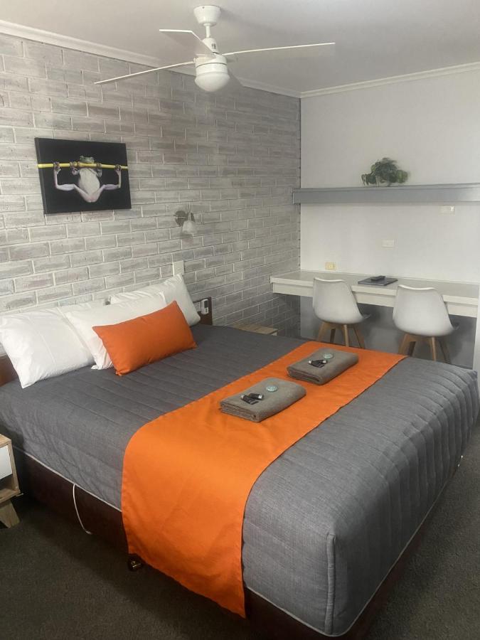 Creswick Motel エクステリア 写真